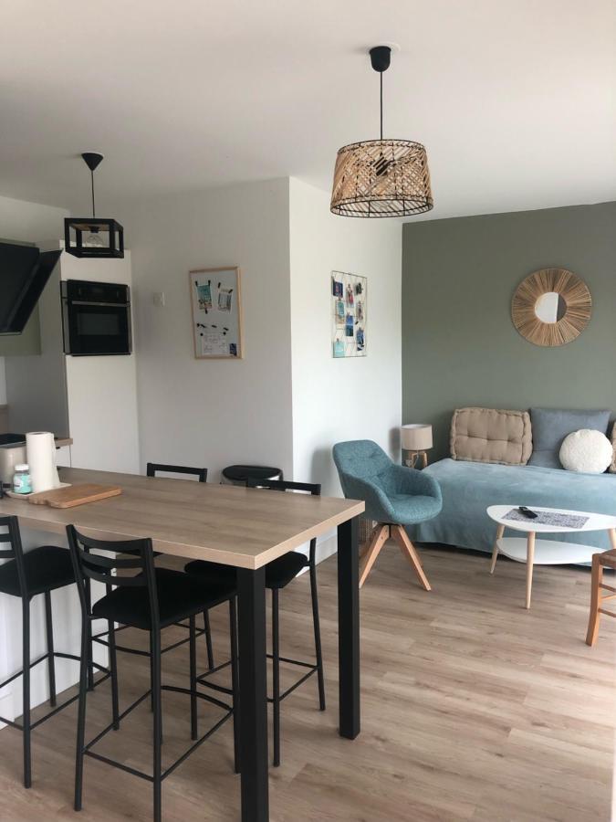 Les Pois Sont Verts La Rochelle  Exterior photo